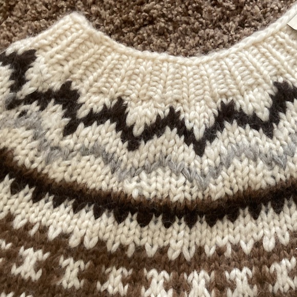 Handmade wool fair aisle sweater - Picture 5 of 7